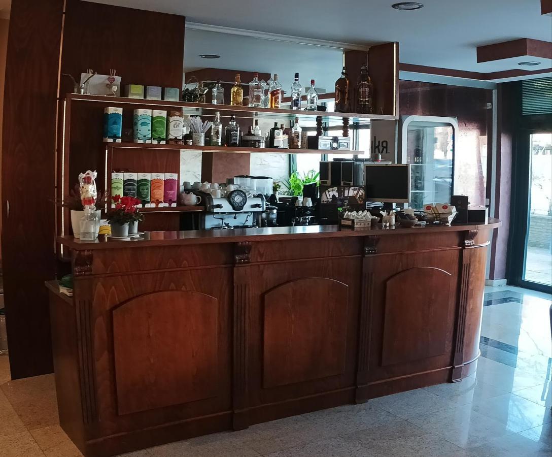 סופיה Central West Hotel מראה חיצוני תמונה