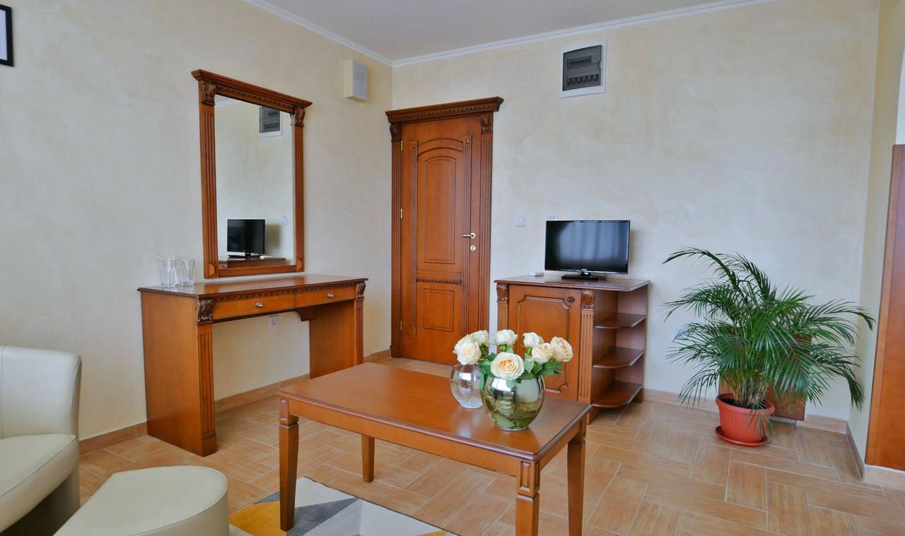 סופיה Central West Hotel מראה חיצוני תמונה