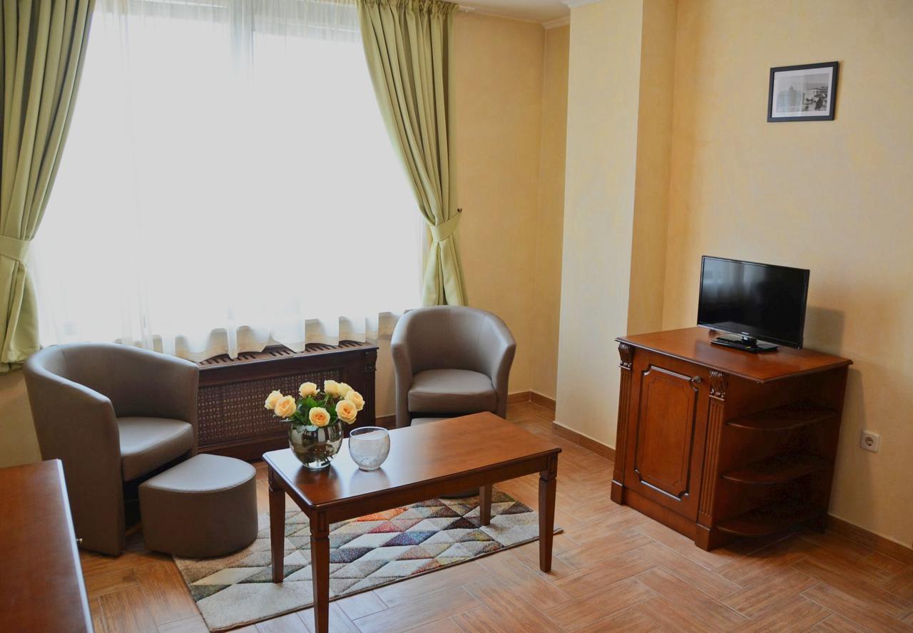 סופיה Central West Hotel מראה חיצוני תמונה