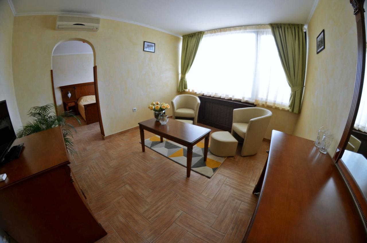 סופיה Central West Hotel מראה חיצוני תמונה